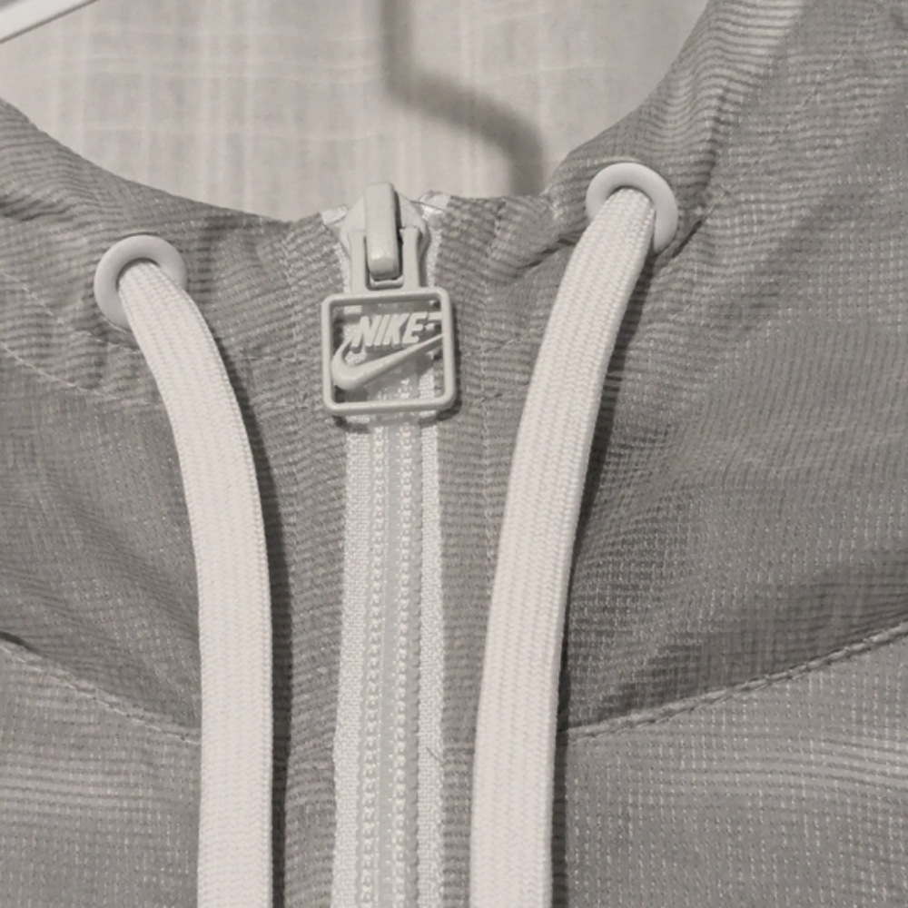 Nike Gray Windbreaker Jacket - image 3